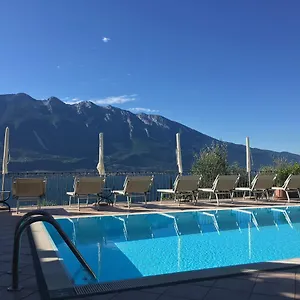 Belvedere Hotel Limone sul Garda