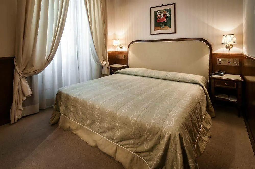 Grand Hotel Bastiani 그레세토 4*,  이탈리아